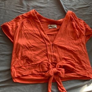 cropped urban outfitters shirt